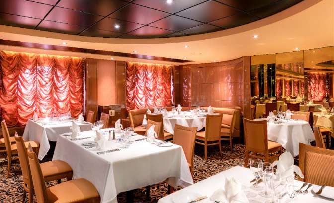 Dinnerzaal op de MSC Sinfonia