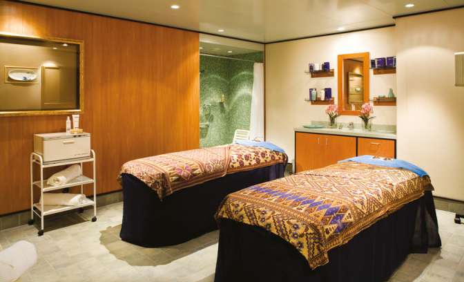 Spa behandelbedden op de Norwegian Jade van NCL