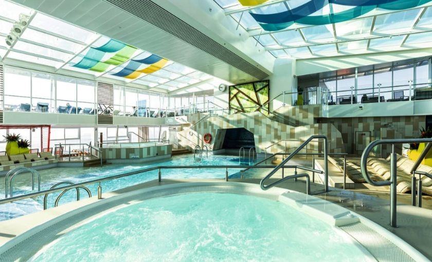 Zwembad Mein Schiff 1